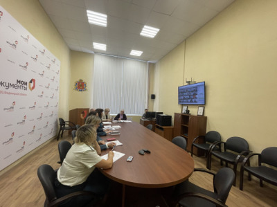 07 апреля 2022 года для специалистов многофункциональных центров Владимирской области в формате видеоконференцсвязи состоялся обучающий семинар по предоставлению государственных услуг Федеральной налоговой службы.
